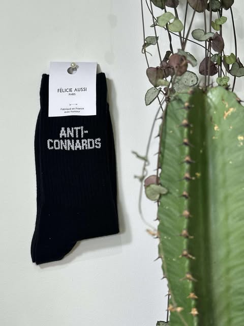 FELICIE AUSSI "<br>" ANTI - CONNARDS